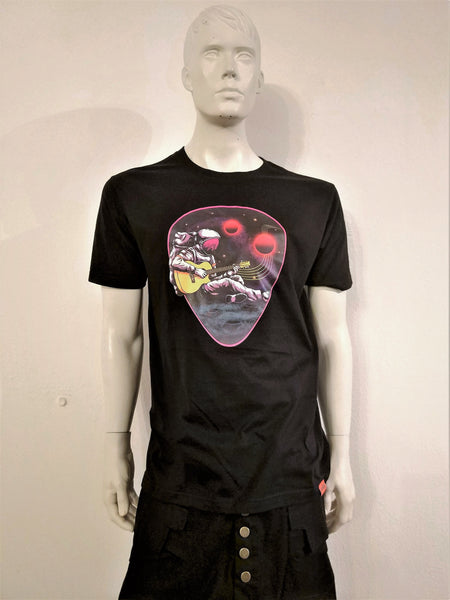 Alien Astronaut play guitar - Nili`s