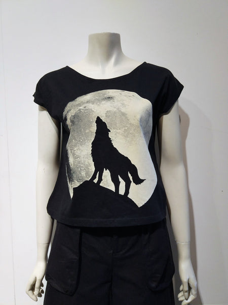 Wolf Howling