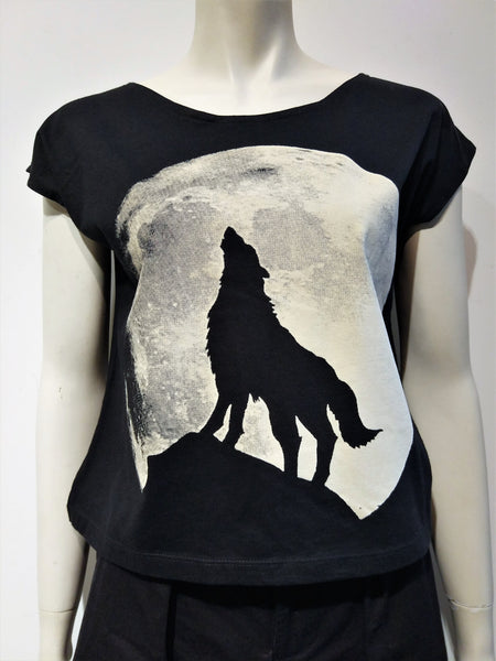 Wolf Howling